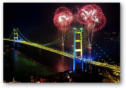 hkhand25.jpg (32283 bytes)